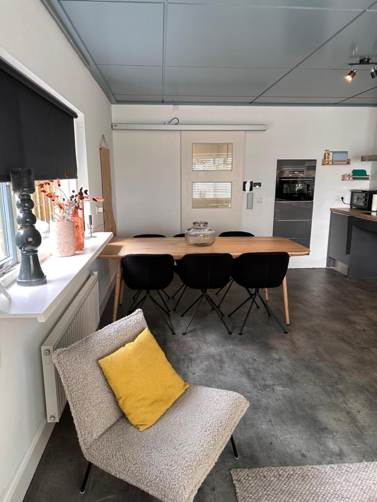 B&B Het Kleine Huisje 엠멘 외부 사진