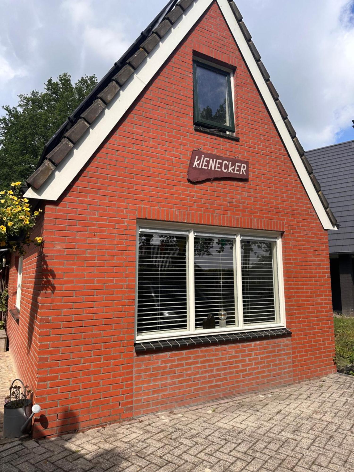 B&B Het Kleine Huisje 엠멘 외부 사진