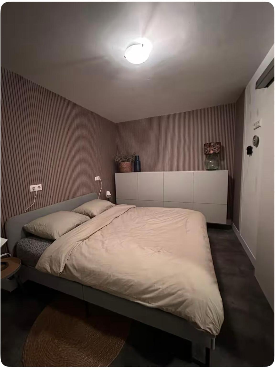 B&B Het Kleine Huisje 엠멘 외부 사진